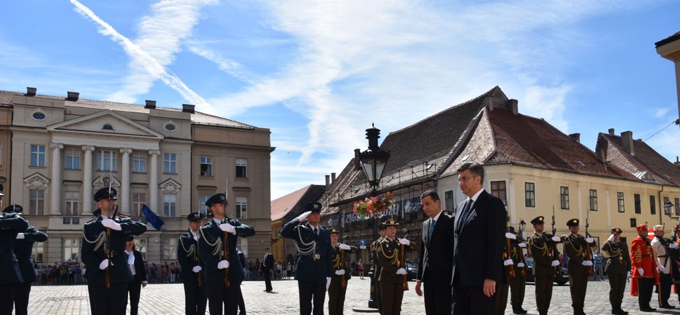 Predsjednici vlada Hrvatske i Rumunjske o jačanju gospodarskih odnosa i suradnje unutar EU i NATO-a 